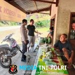 Polsek Ngabang dan Polsubsektor Jelimpo Laksanakan kegiatan Patroli Dialogis Untuk Ciptakan Situasi Aman Kondusif