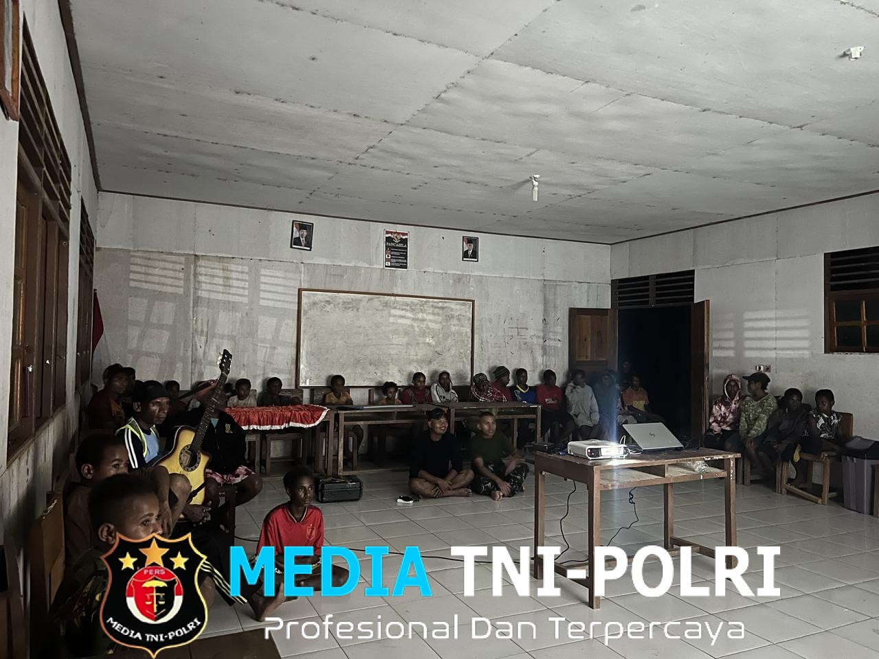 Nonton Bareng di Pedalaman Papua Sarana Hiburan Penuh Edukasi dan Kemanunggalan
