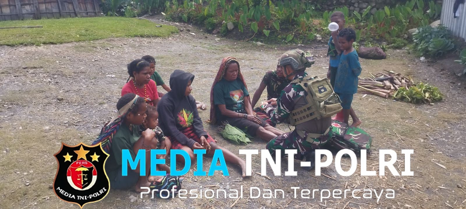 Satgas Yonif 700/WYC Hadir di Tengah Warga Sinak Komsos & Pelayanan Kesehatan Gratis di Honai Mama Yendimira