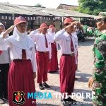 Pelatihan PBB di Sekolah, Babinsa Kademangan Bentuk Karakter dan Pondasi Kuat Generasi Penerus