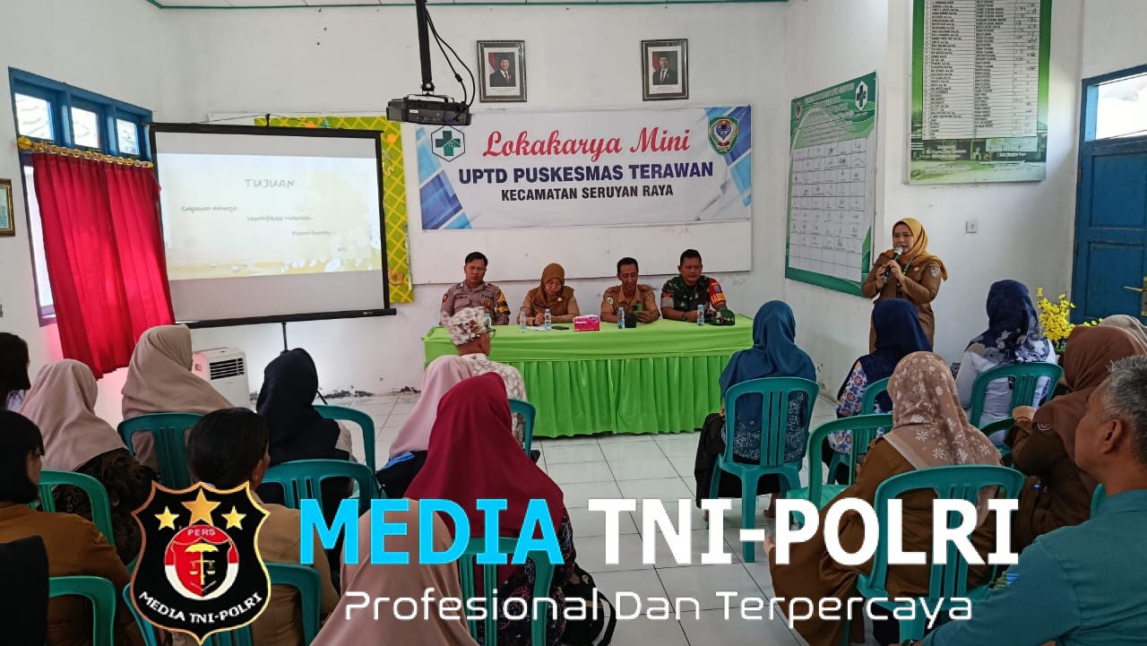 Babinsa Koramil 1015-10/Telaga Pulang Hadiri Pertemuan Lokakarya Mini Lintas Sektor UPTD Puskesmas Terawan