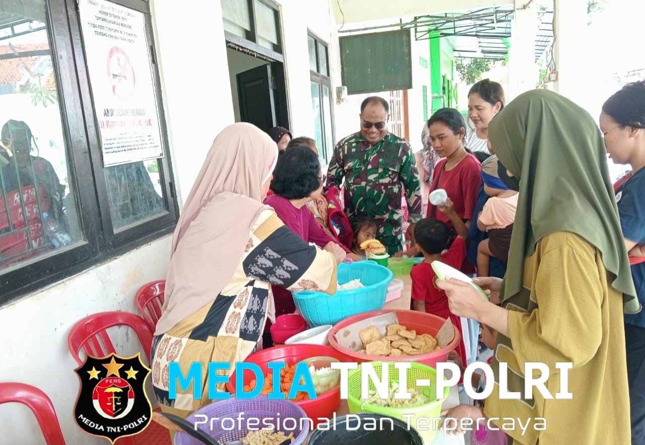 Babinsa Joyotakan Dampingi Posyandu Balita Diwilayah