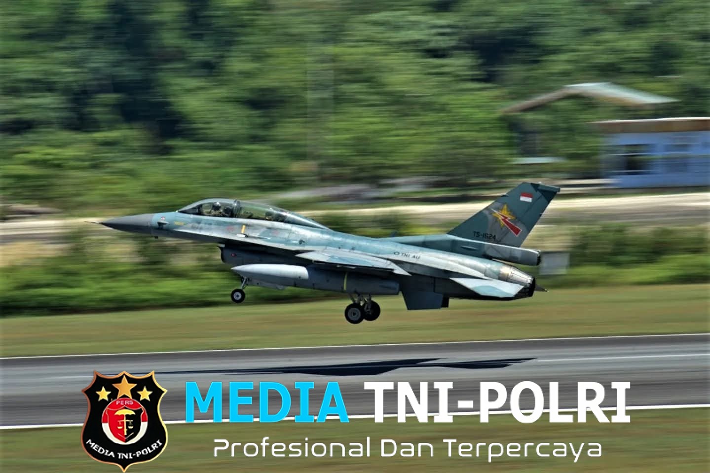 Aksi F-16 TNI AU dan F-35 RAAF Jalani Latihan Dissimilar Basic Fighter Maneuver
