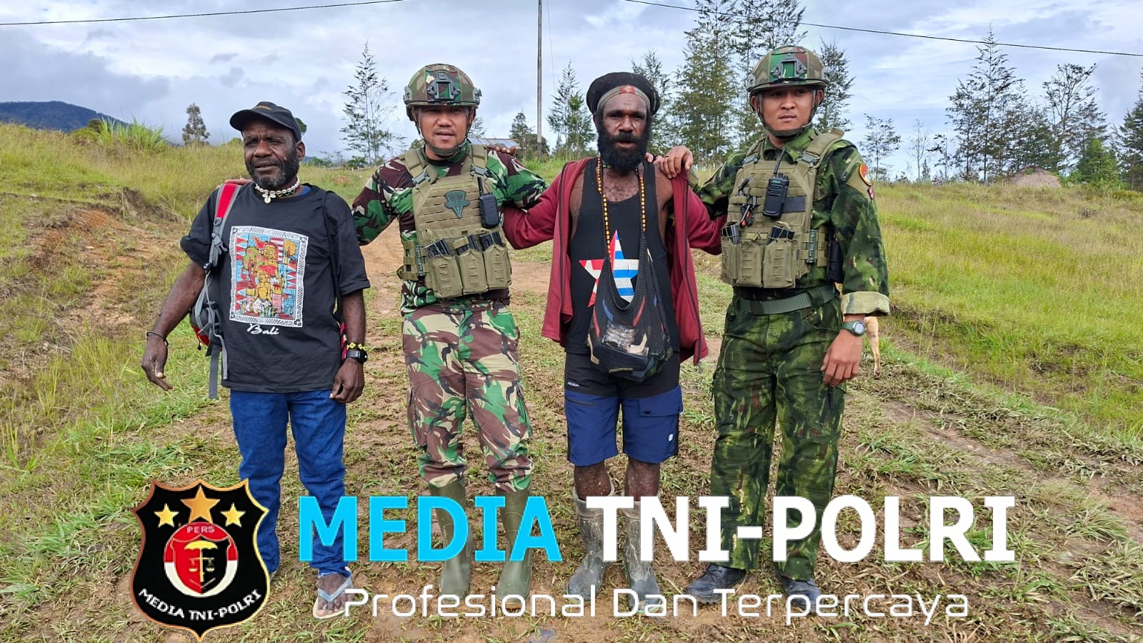 Satgas Yonif 700/WYC Dengarkan Aspirasi Warga Kampung Wako melalui Komsos