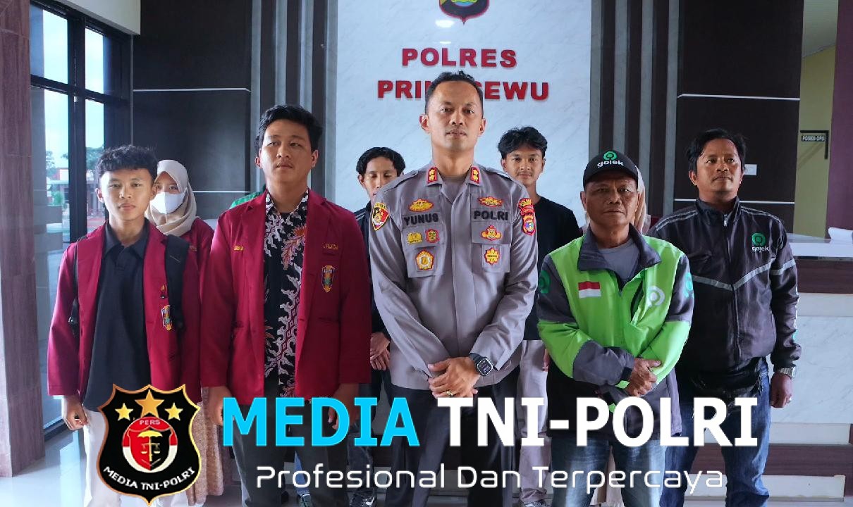 Kapolres Pringsewu Bersama Ojol dan Mahasiswa Ajak Warga Jaga Kondusifitas Pasca Insiden Jakarta