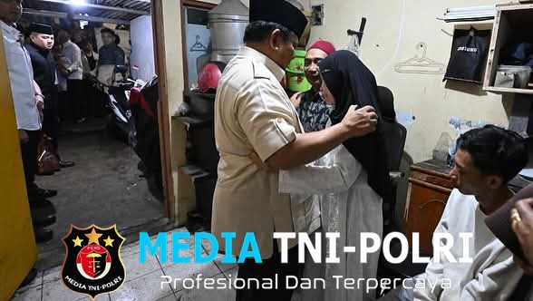 Presiden Prabowo Takziah ke Rumah Duka Affan Kurniawan, Sampaikan Duka Cita Mendalam