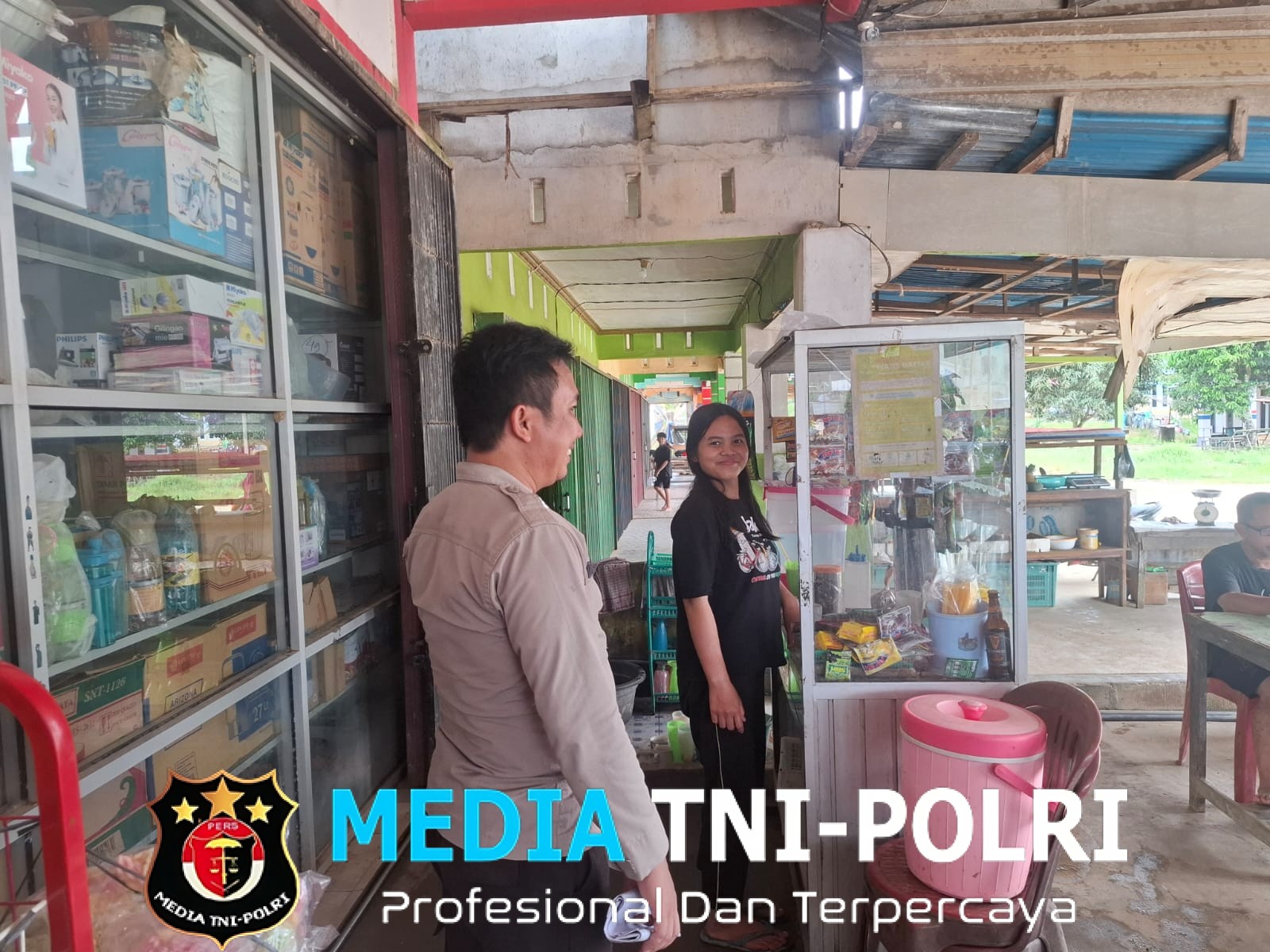 Polsek Kuala Behe Lakukan Patroli Untuk Ciptakan Kamtibmas Yang Kondusif