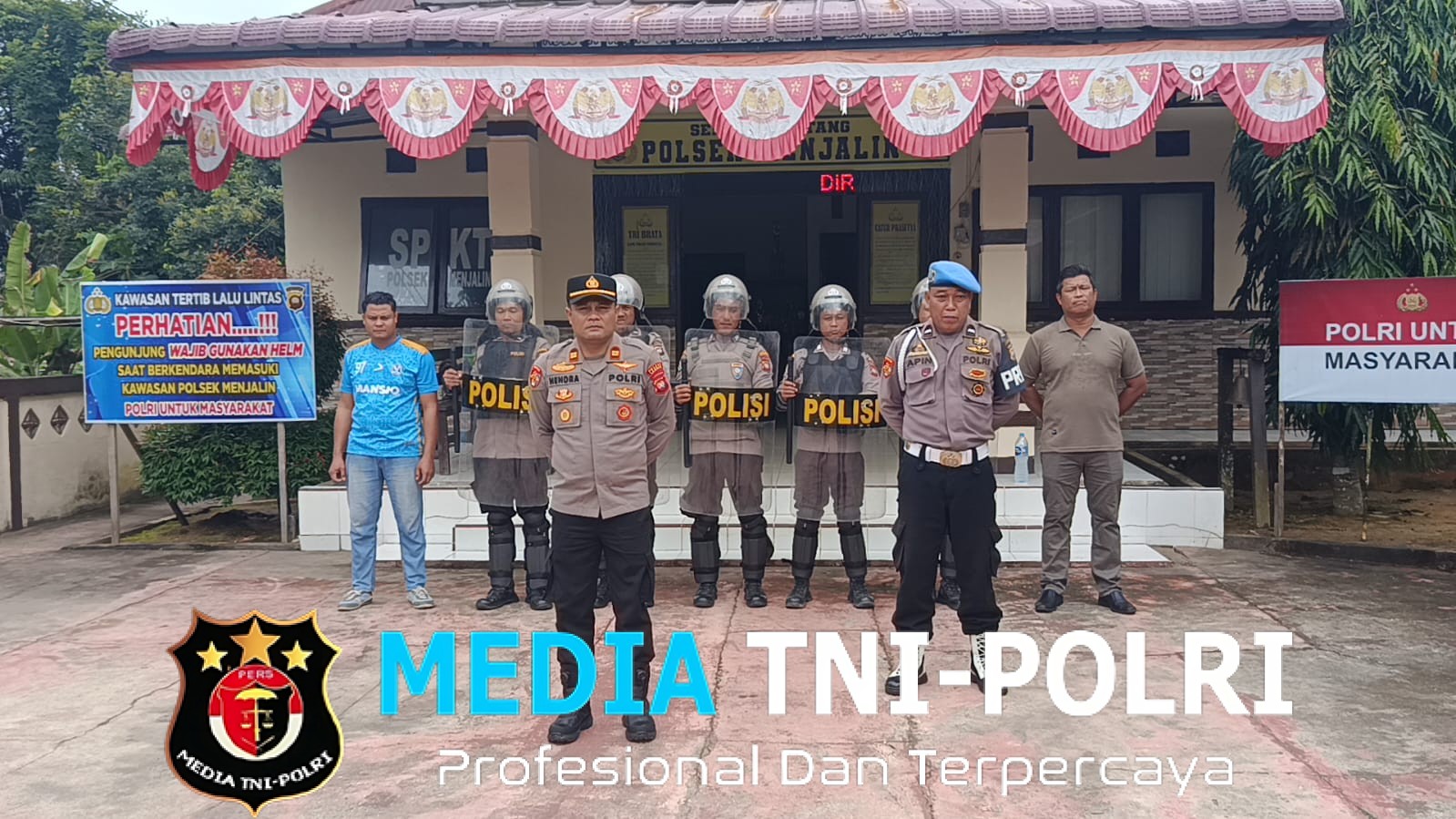Kesiapsiagaan Polsek Menjalin Gelar Apel Siaga 1 Antisipasi Perkembangan Aksi Unjuk Rasa