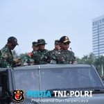 Kas Kormar Dampingi Panglima TNI Tinjau Gladi HUT ke-80 TNI