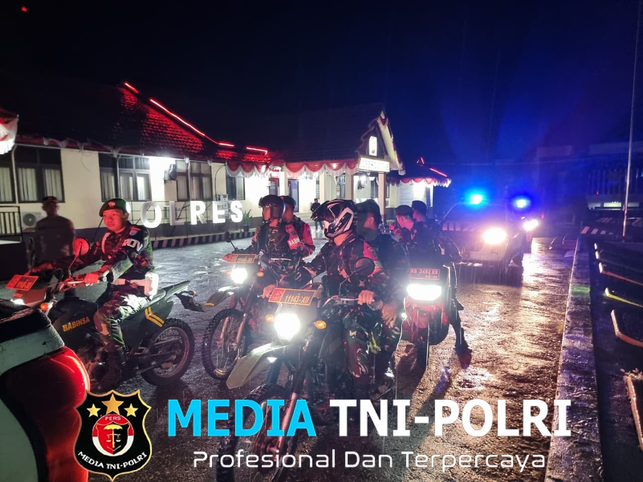 Patroli Gabungan TNI-Polri di Kab. Landak, Jaga Kondusifitas Kamtibmas