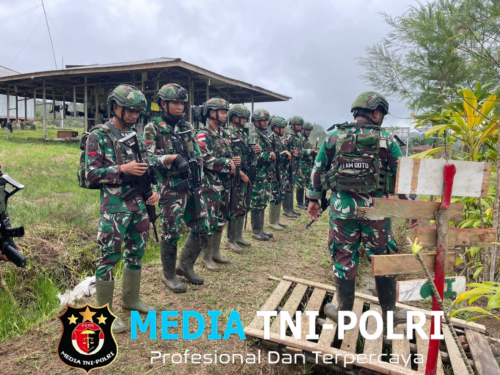 TNI Tanamkan Semangat Pancasila ke Siswa SD Inpres Tarub, Suasana Sekolah Penuh Keceriaan