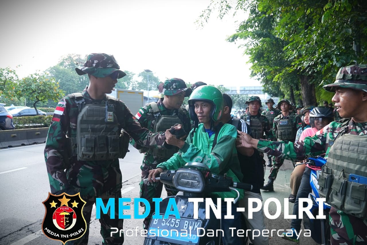 Kadispenad Ciptakan Kondusifitas Jakarta, TNI AD Gelar Patroli Skala Besar