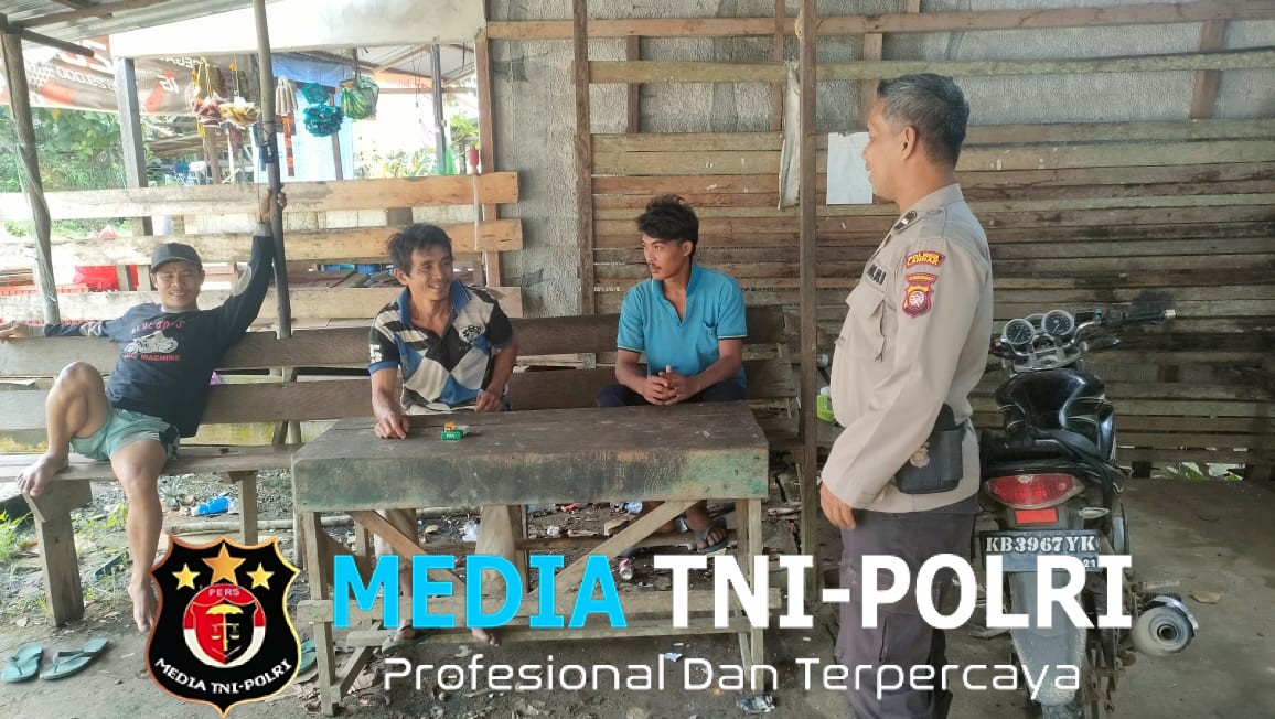 Ngobrol Hangat di Warung Kopi, Polisi Air Besar Wujudkan Patroli Humanis