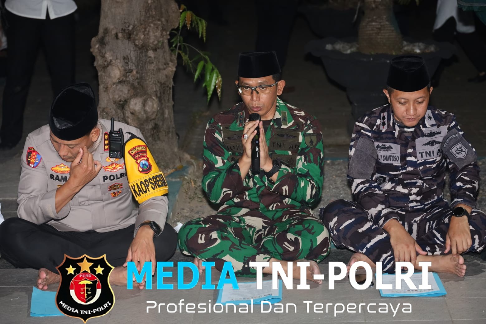 Dandim 0825/Banyuwangi Bersama Forkopimda Laksanakan Doa Bersama Pemuda Lintas Agama di Taman Makam Pahlawan