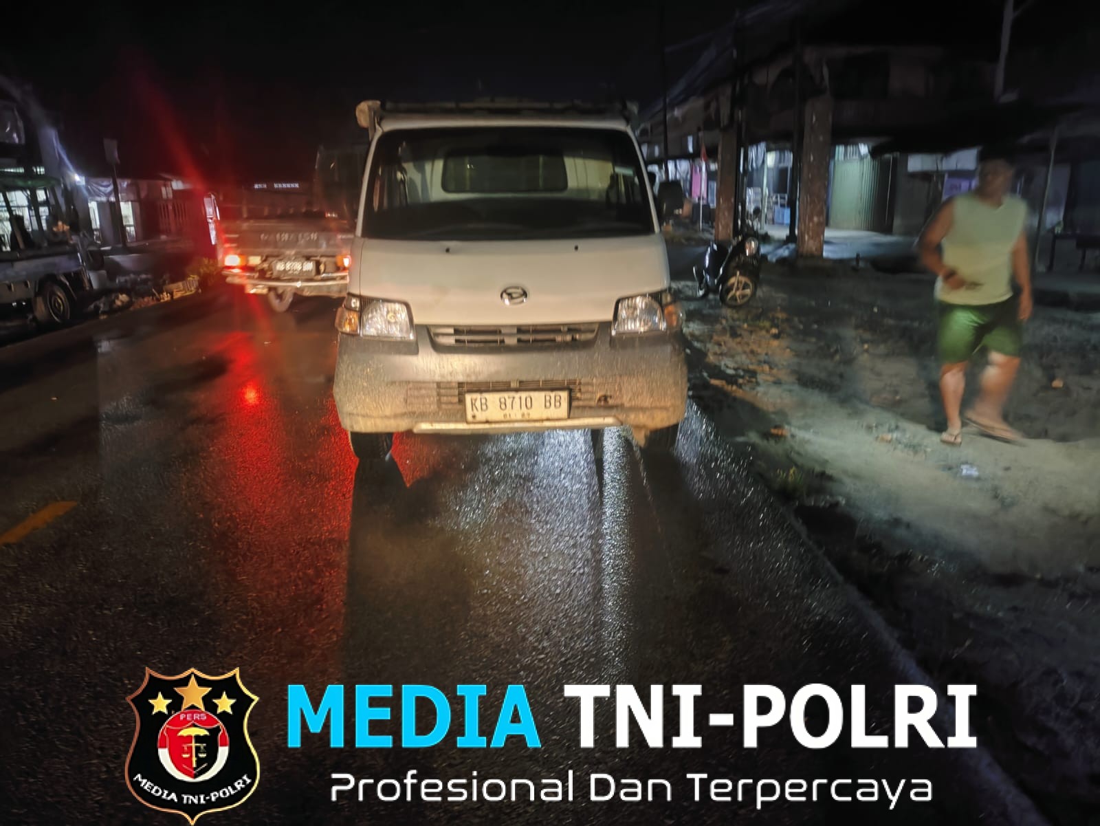 Kecelakaan Maut di Mandor, Satu Tewas dan Satu Luka Berat Usai Motor Tabrak Pick Up