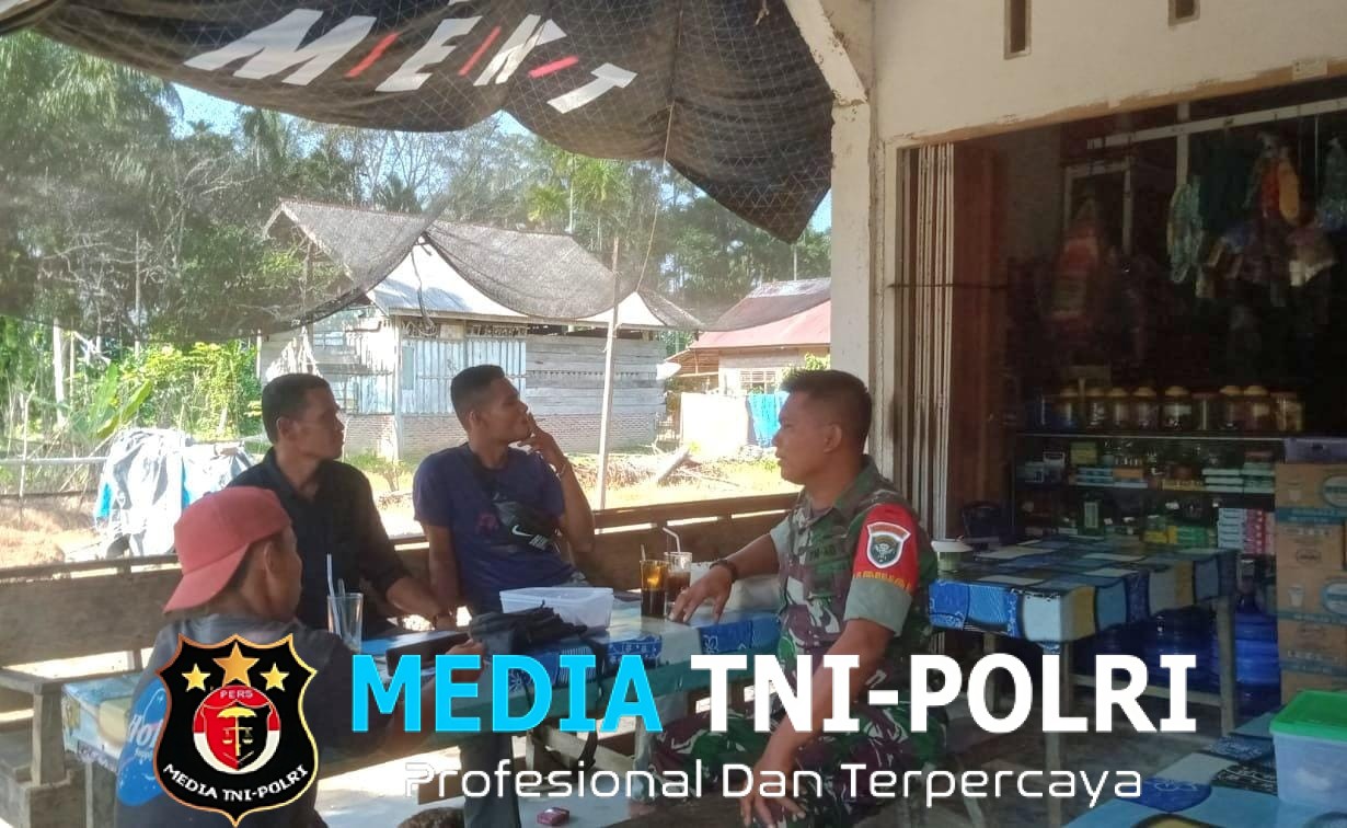 Babinsa Gelar Komsos, Jalin Silaturahmi dan Pantau Situasi Kamtibmas