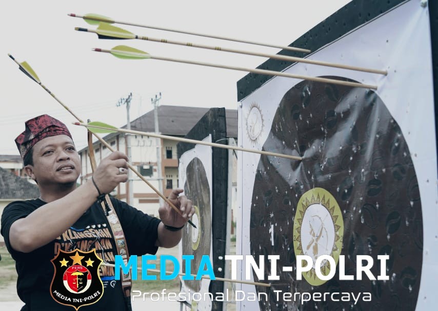 Bupati Pringsewu Riyanto Pamungkas Hadiri Pemberian Penghargaan Kejuaraan Panahan D’Klangenan 4