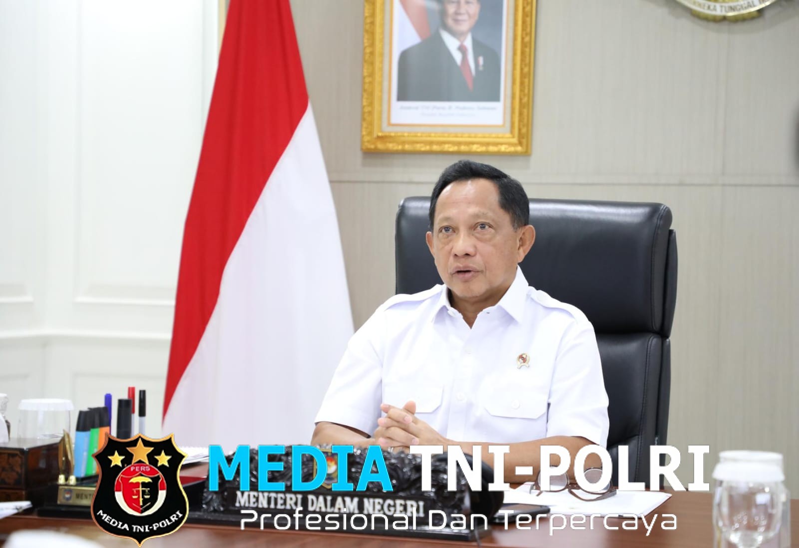 Mendagri Tito Instruksikan Kepala Daerah Perkuat Satlinmas dan Dorong Forkopimda untuk Jaga Situasi Kondusif di Daerah