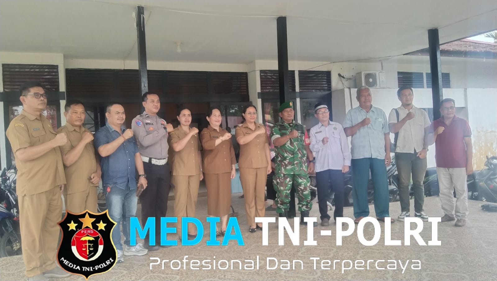 Polsek Mempawah Hulu hadiri Rapat Kordinasi Kewaspadaan Dini Masyarakat Bersama FKDM Kecamatan Mempawah Hulu