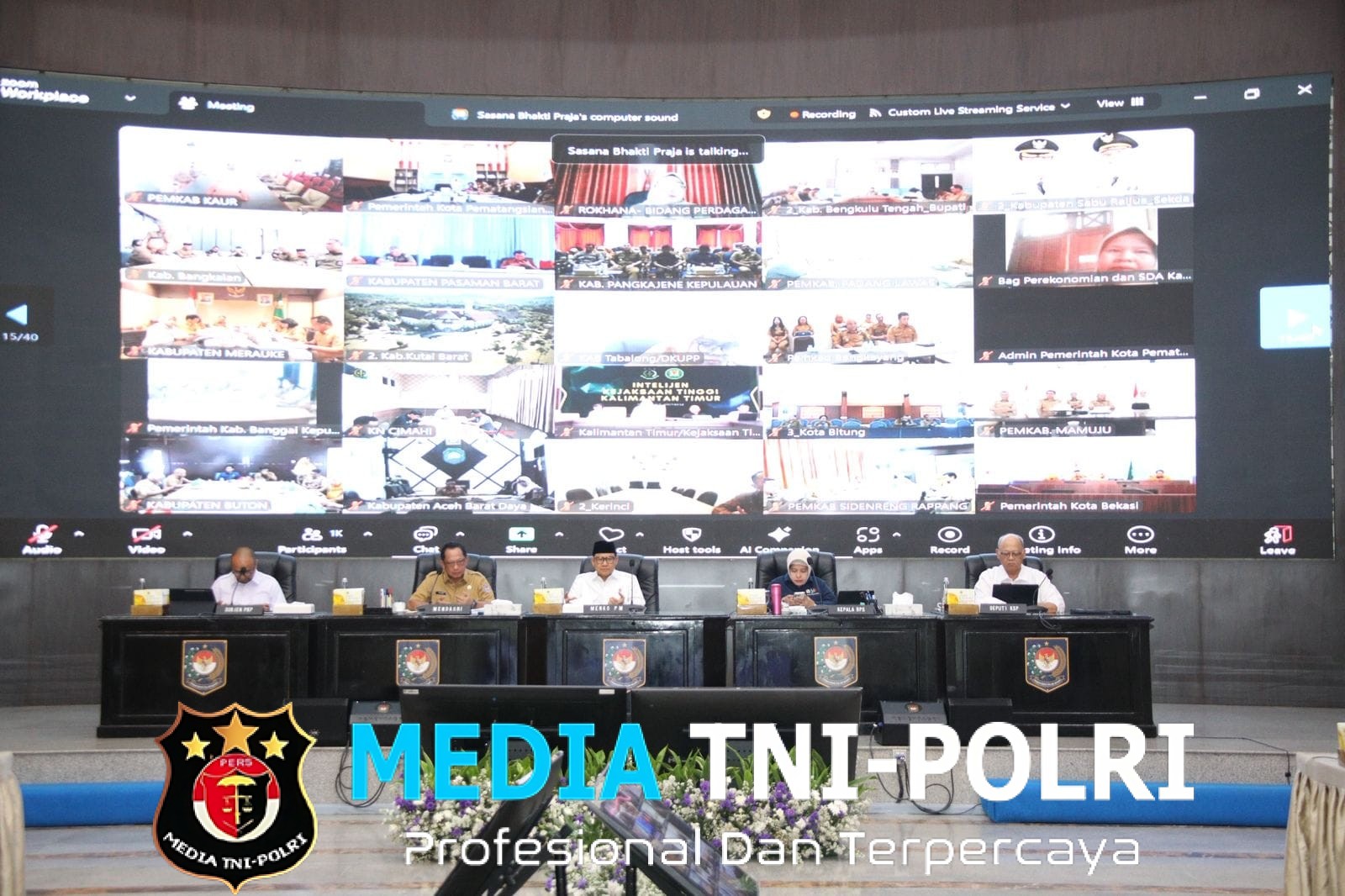 Turunkan Angka Kemiskinan Ekstrem, Mendagri Tekankan Bantuan ke Masyarakat Harus Tepat Sasaran