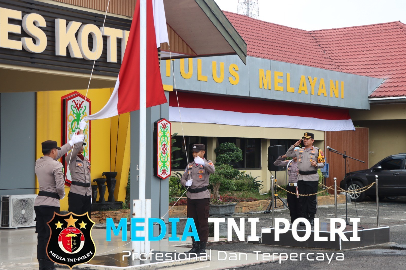 Polres Kotim Gelar Upacara Bendera Dalam Rangka Haornas ke 42 Tahun 2025
