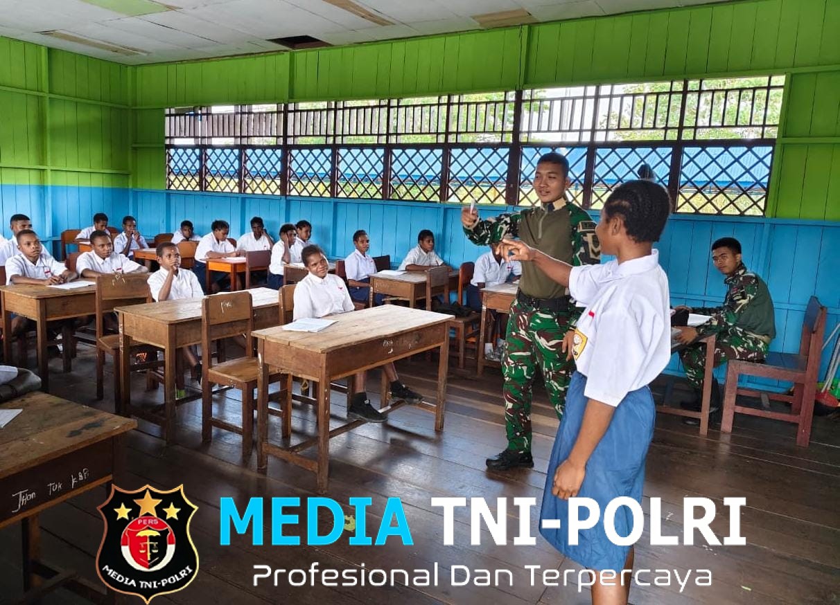 Satgas Kewilayahan Yonif 123/Rajawali, Pos Suator Gelar Kegiatan Belajar Mengajar di Sekolah