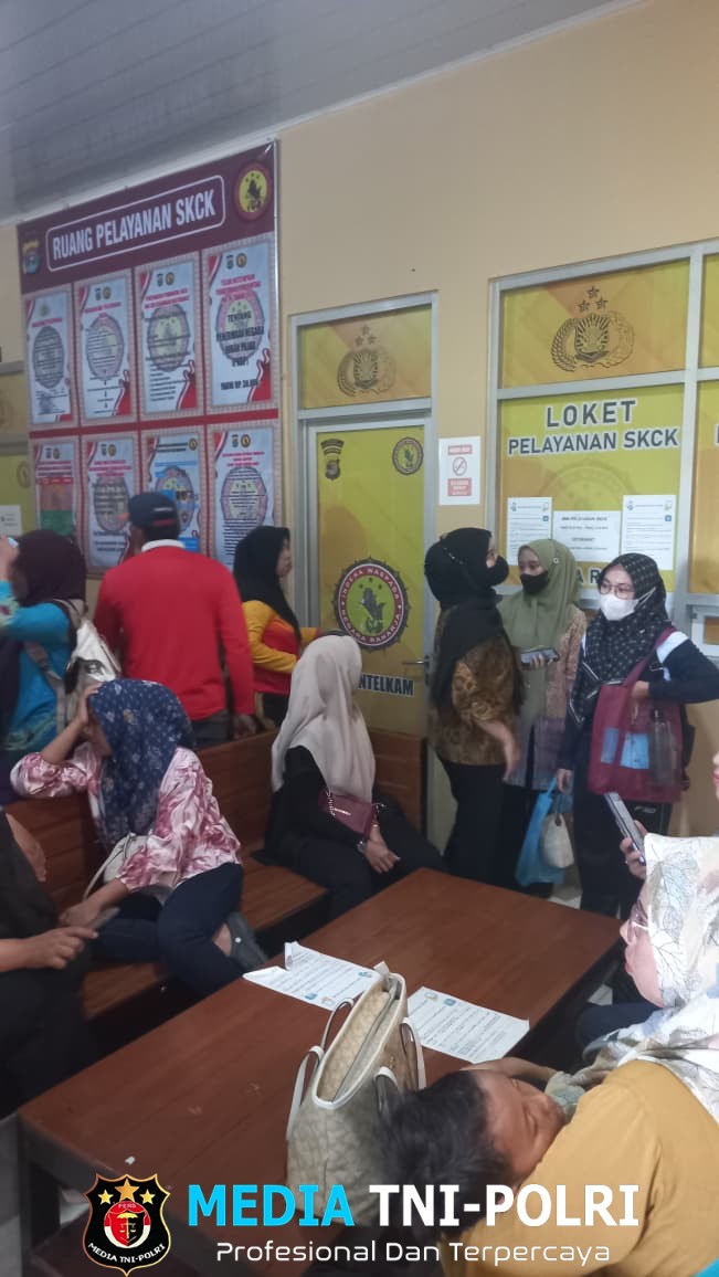 Antrean SKCK Membeludak untuk Syarat PPPK Paruh Waktu, Polres Tulang Bawang Barat Tetap Buka Layanan di Hari Libur