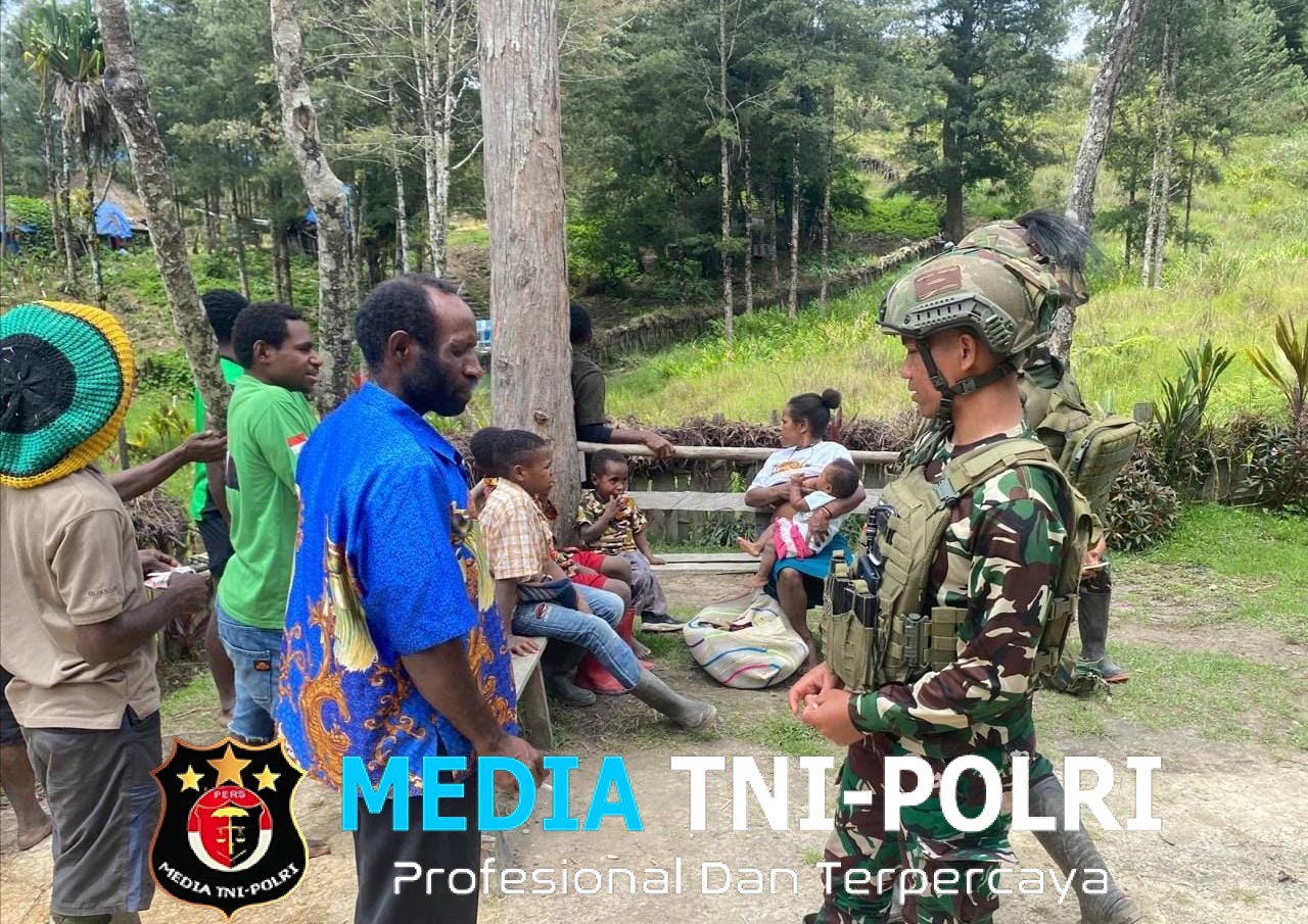 Satgas Yonif 700/WYC Pos Wuloni Gelar Minggu Kasih, Doa Damai Bergema di Gereja Katolik Wuloni