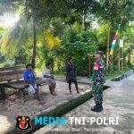 Babinsa Ramil Napan Melaksanakan Kegiatan Komsos di Wilayah Desa Binaanya