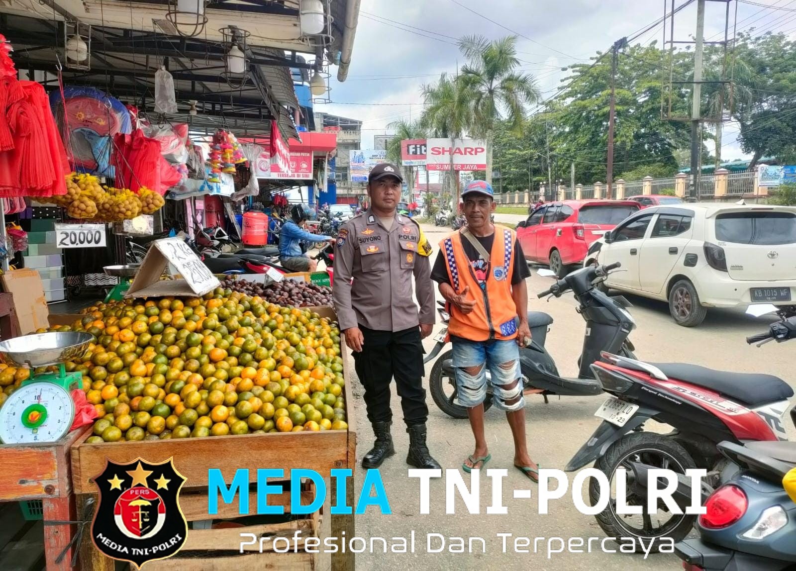 Laksanakan Patroli di Terminal dan UMKM Untuk Menyampaikan Pesan-pesan Kamtibmas
