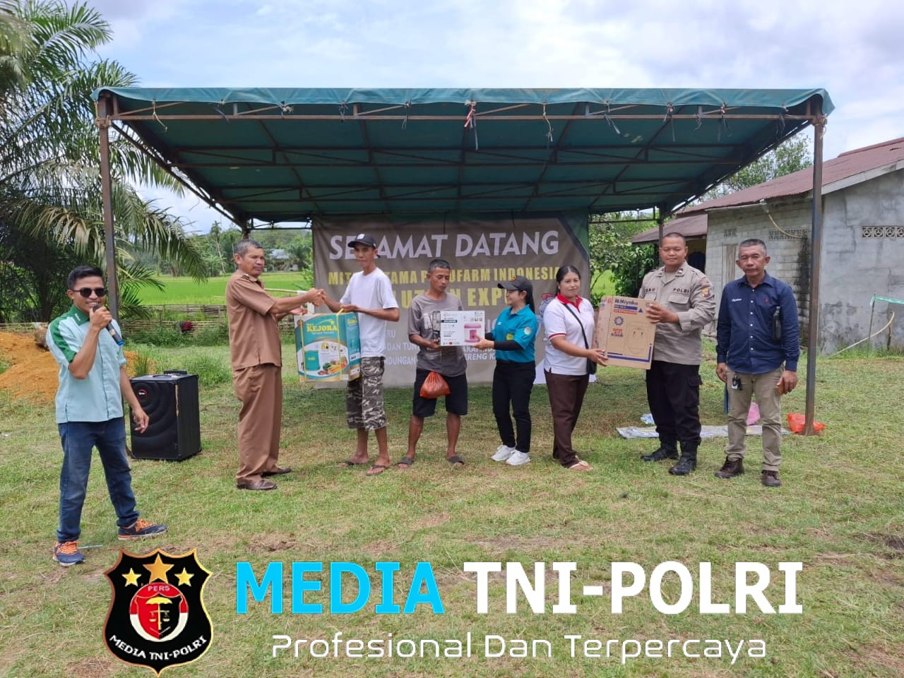 Sosialisasi Produk Perlindungan Tanaman di Lapangan Bola Dusun Runut, Desa Tonang