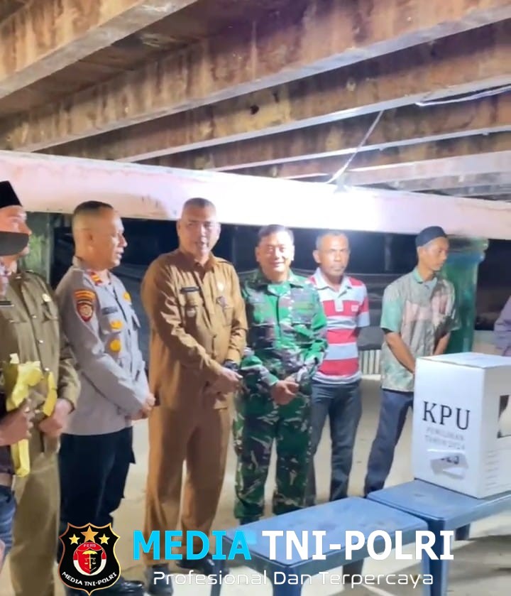 Danramil 06/Samudra Bersama Muspika Tinjau Pelaksanaan Pemilihan Geuchik di Desa Paya Terbang
