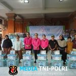 Peduli Sesama, Ketua Umum Bhayangkari Salurkan Bantuan untuk Masyarakat Terdampak Banjir di Bali