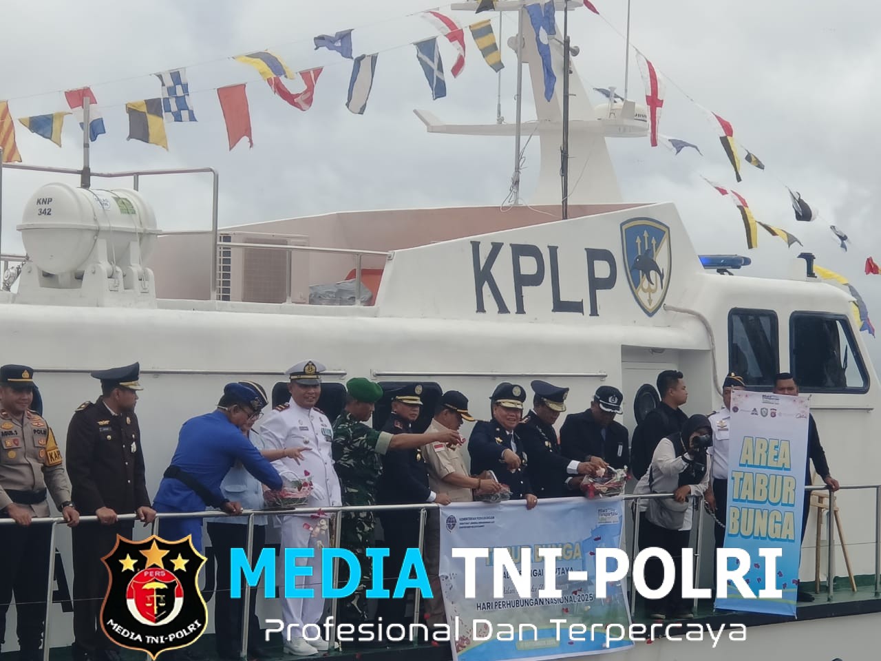 Komandan Kodim 1015/Sampit Hadiri Upacara HARHUBNAS Tahun 2025