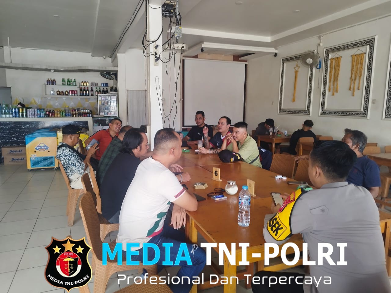 Polsek Mempawah Hulu laksanakan Dialog Santai Jaga Kamtibmas