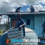 TNI Renovasi Rumah Warga Kalomdol, Terangi Harapan dari Perbatasan