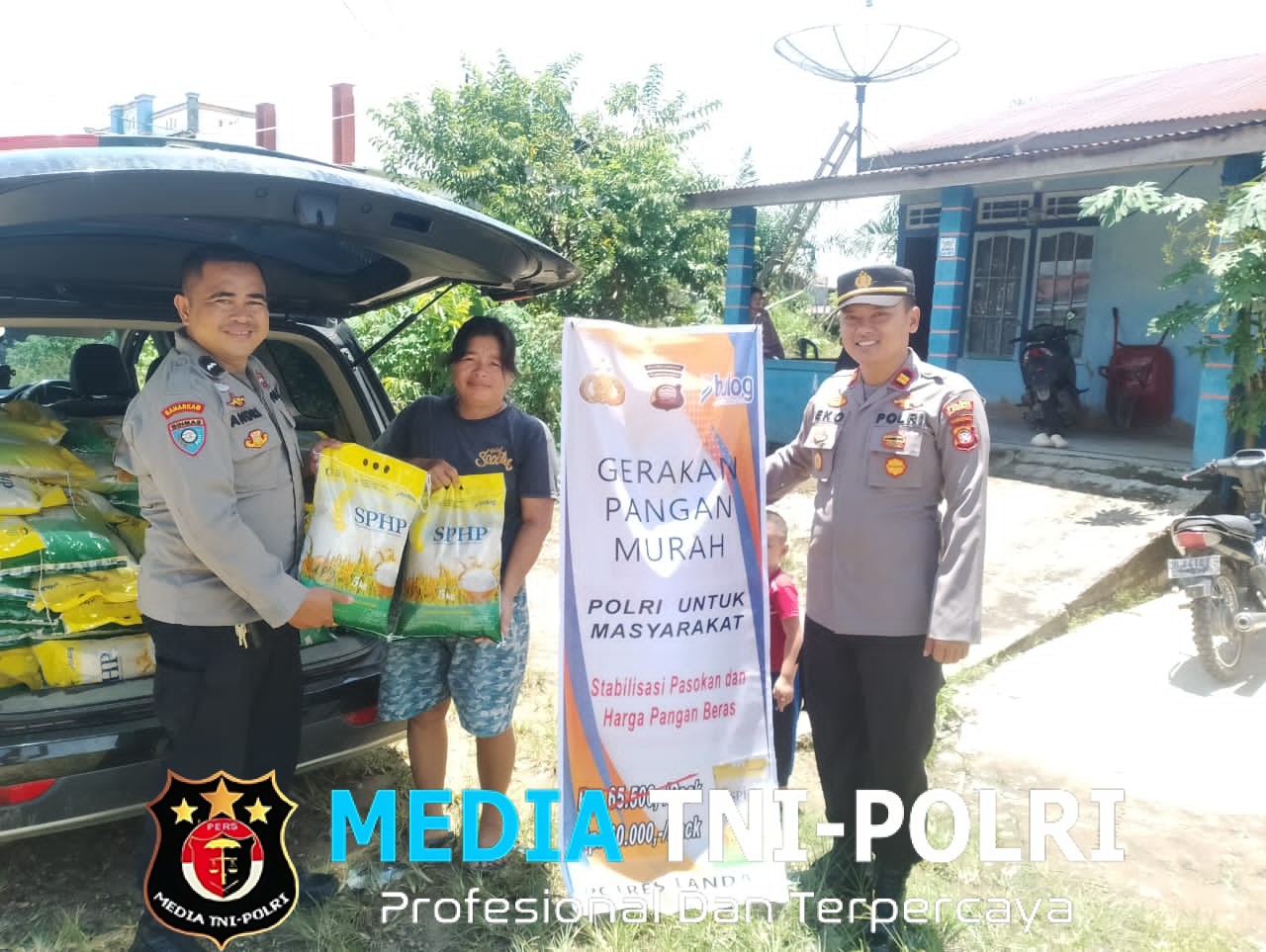 Polsek Kuala Behe Kembali Gelar Pasar Pangan Murah, Bantu Warga Penuhi Kebutuhan Pokok