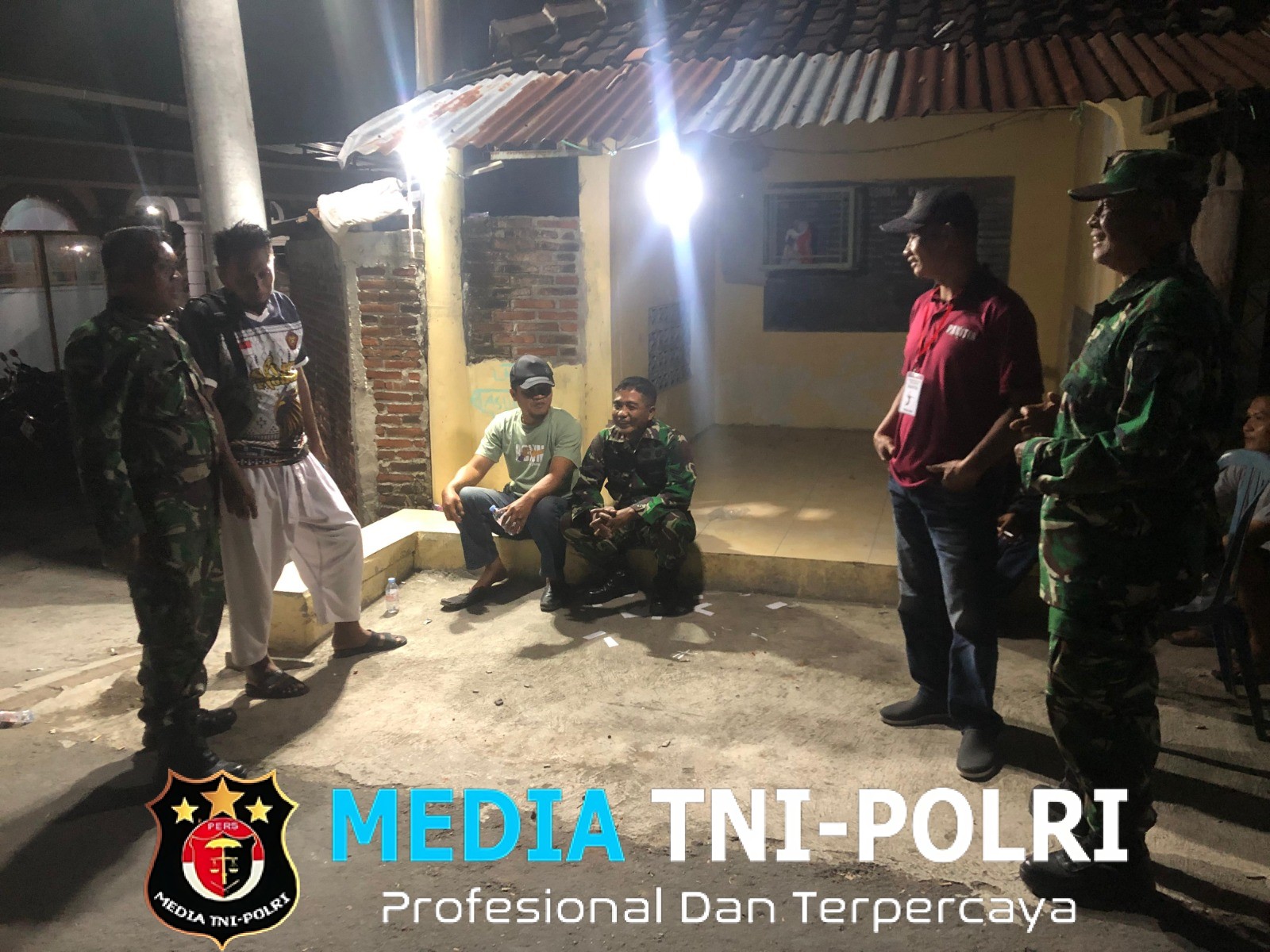 Koramil Sambungmacan Gandeng Linmas, FKPPI, dan Ormas Tingkatkan Patroli Keamanan Wilayah