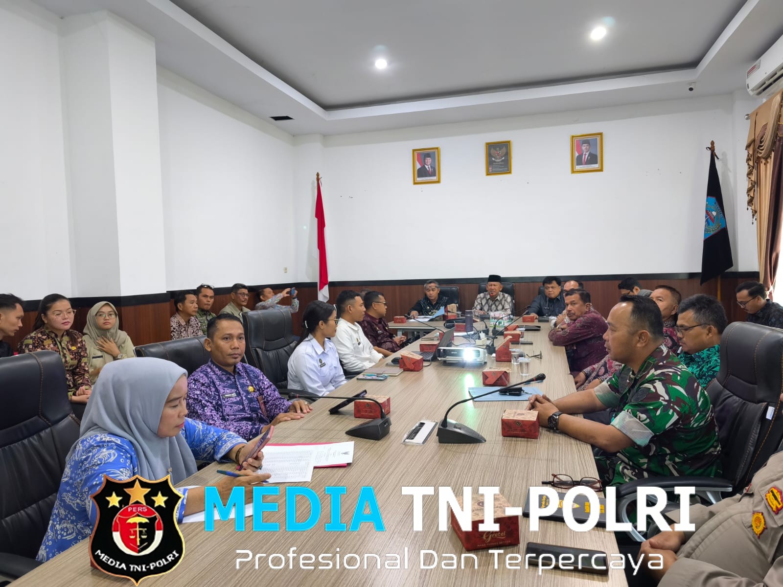 Dandim 0420/Sarko diwakili Pasiter Kodim Hadiri Rakor Percepatan Program Makan Bergizi Gratis (MBG) di Kabupaten Merangin