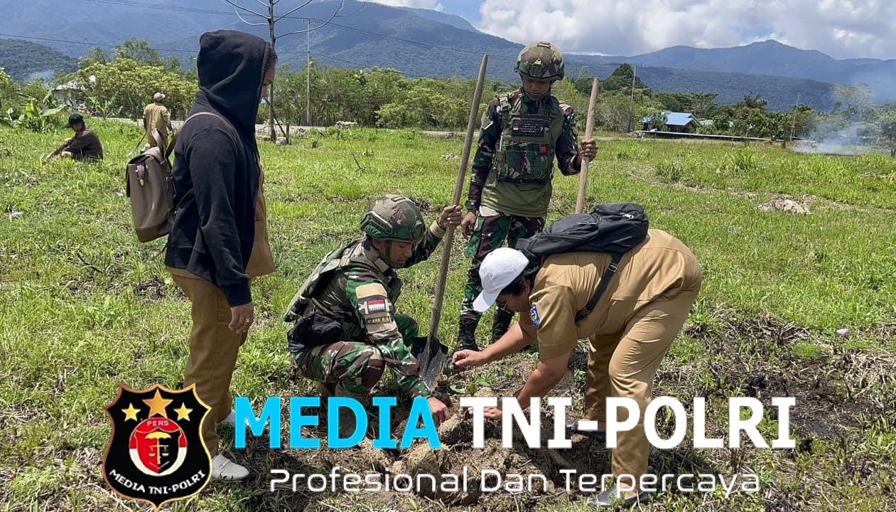 Bersatu Dengan Alam Satgas Yonif 521/DY Bersama Dinas Pertanian Laksanakan Aksi Tanam Pohon di Distrik Kobakma