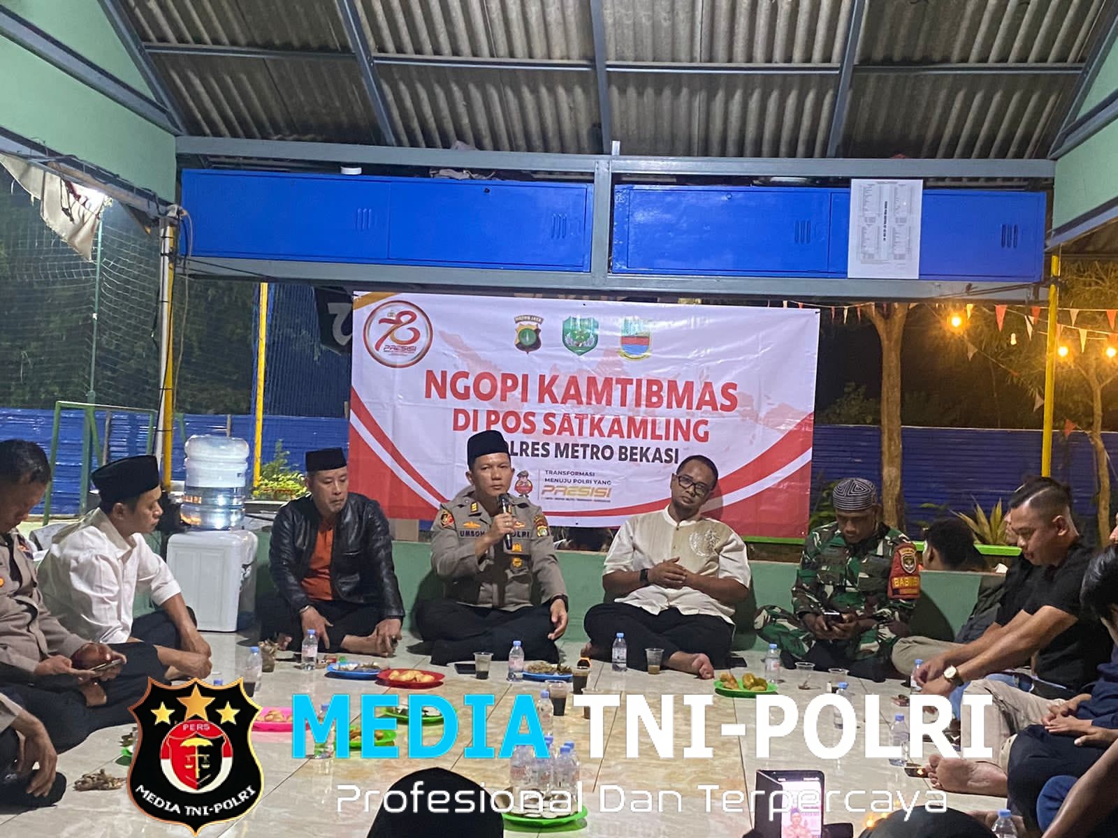 Kapolsek Cikarang Pusat Gencarkan ‘Ngopi Kamtibmas’, Ajak Warga Aktif Jaga Lingkungan