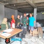 Pendampingan Babinsa Kemlayan Berikan Motivasi Semangat Kerja Kepada Petugas Bank Sampah