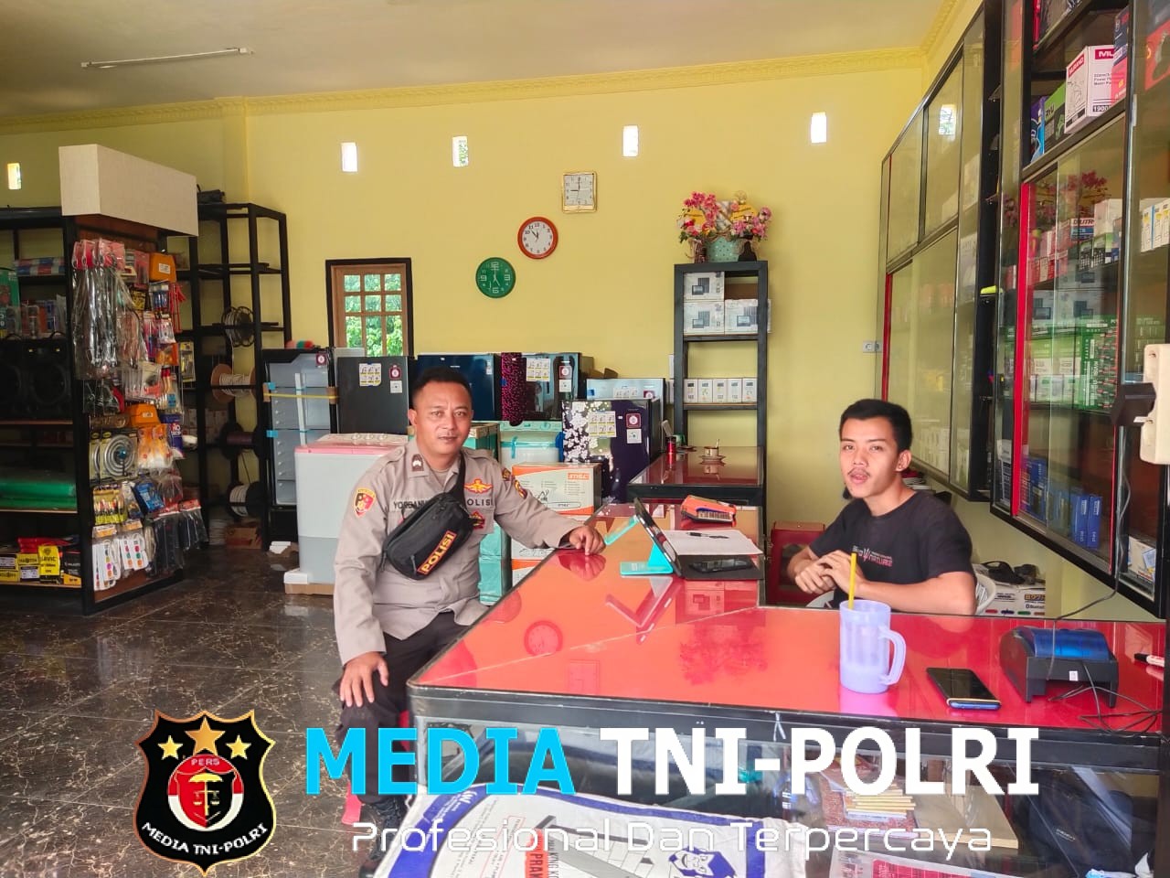 Polsek Meranti Laksanakan Giat Patroli yang Berbentuk dialogis Ciptakan Situasi Kondusif dan Terkendali