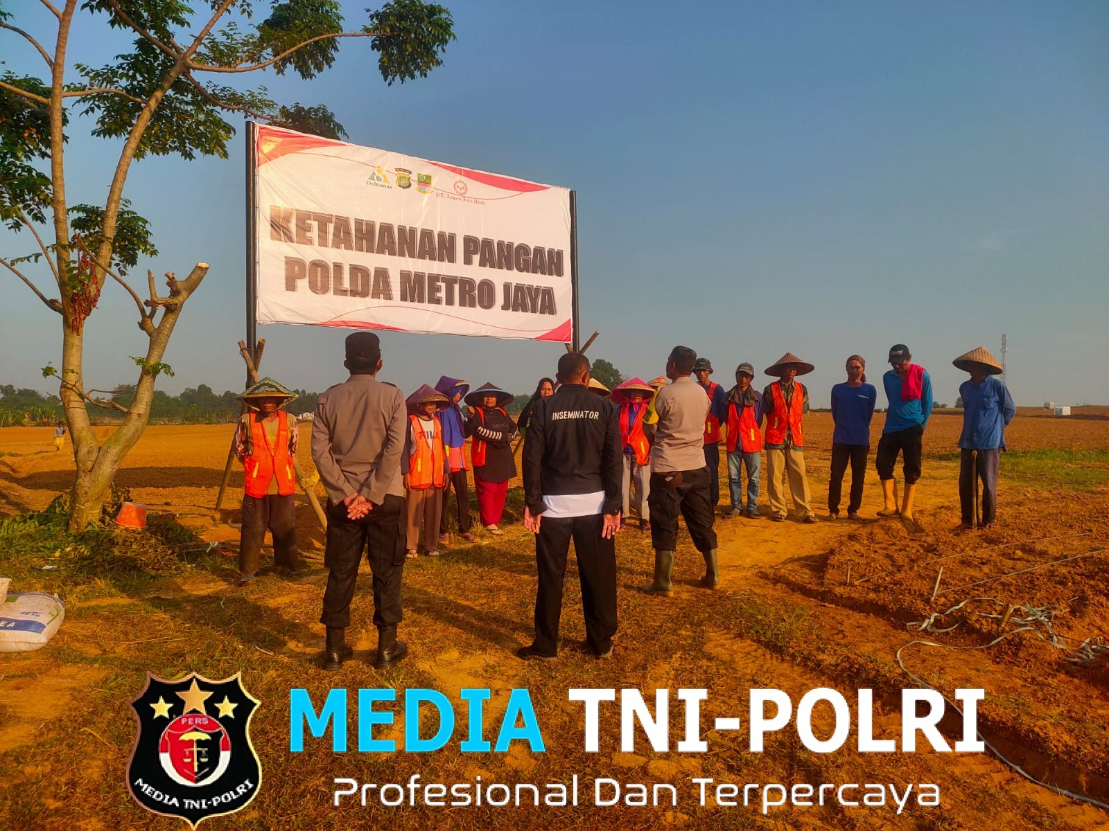 Polsek Cikarang Pusat Monitoring Persiapan Penanaman Jagung Program Ketahanan Pangan Polda Metro Jaya