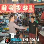 Patroli Polsek Ngabang Ingatkan Kepada Pengusaha Bengkel Hindari Jual-Beli Oli Ilegal/Palsu