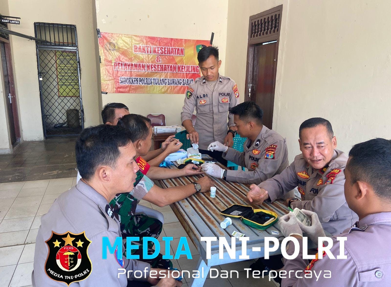 Sie Dokkes Polres Tulang Bawang Barat Gelar Patroli Rutin Kesehatan Personil Polsek Jajaran