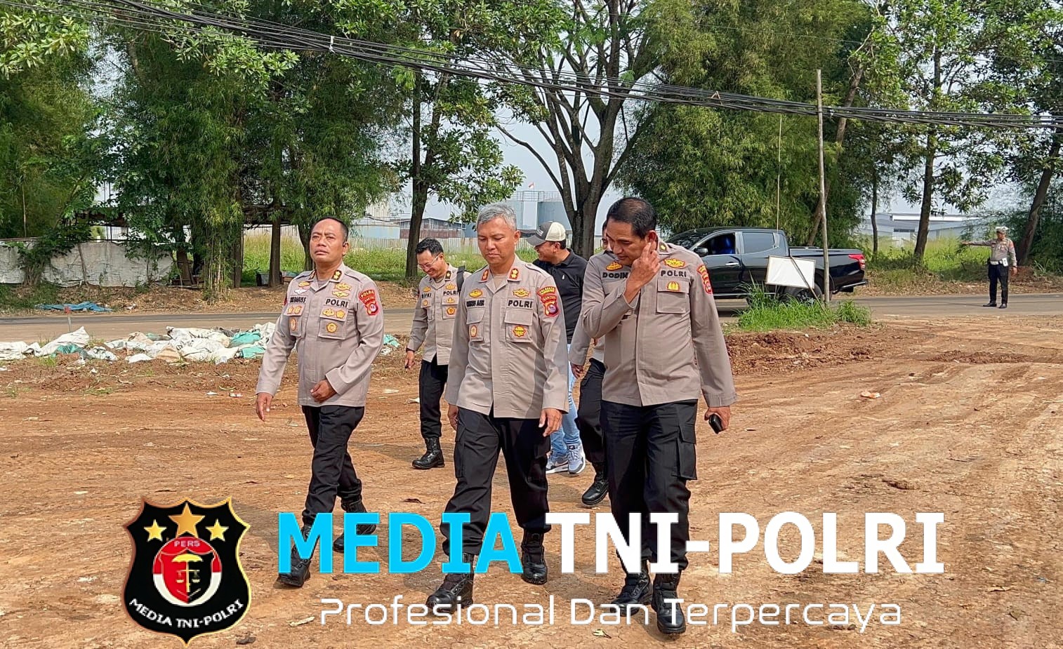 Peninjauan Lahan Penanaman Jagung Hibrida oleh Kabagbinkar Polda Banten di Desa Bantar Panjang, Tigaraksa