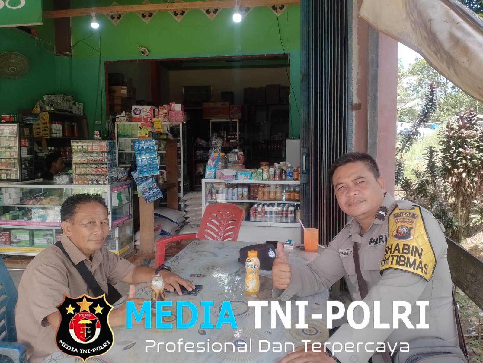 Dekatkan Diri Dengan Warga Binaan Bhabinkamtibmas Sambang Warga Beri Himbauan Kamtibmas