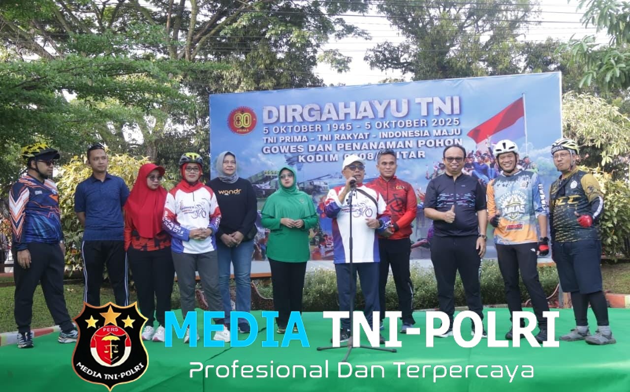 Gowes dan Penanaman Pohon Warnai Peringatan HUT TNI Ke 80 Di Blitar