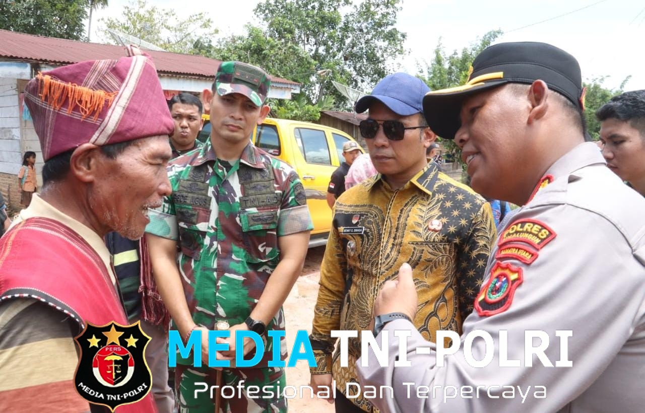 Kapolres Simalungun Prioritaskan Misi Kemanusiaan dalam Kunjungan ke Warga Sihaporas
